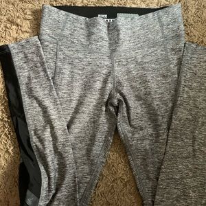 Ultimate Pink leggings size S